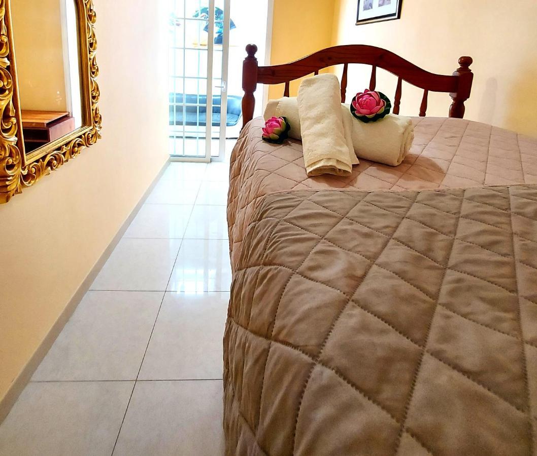 אדחה Adeje House 2 Bedrooms, Wifi Free מראה חיצוני תמונה